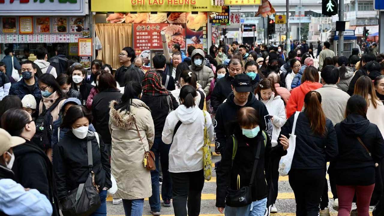 本港人口回升但結構現隱憂