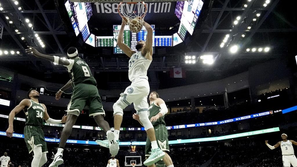 木狼作客擊敗公鹿。(美聯社)