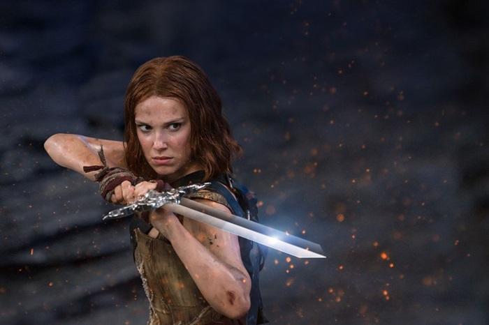 Netflix影集｜《怪奇物語》米莉芭比布朗新片與龍惡鬥