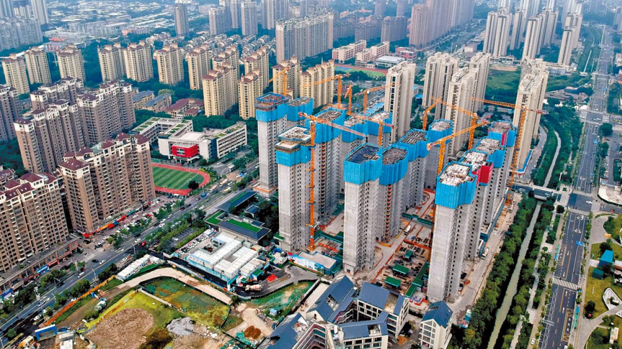 內房危機持續 連發盈警 合景泰富料去年蝕最多190億人幣