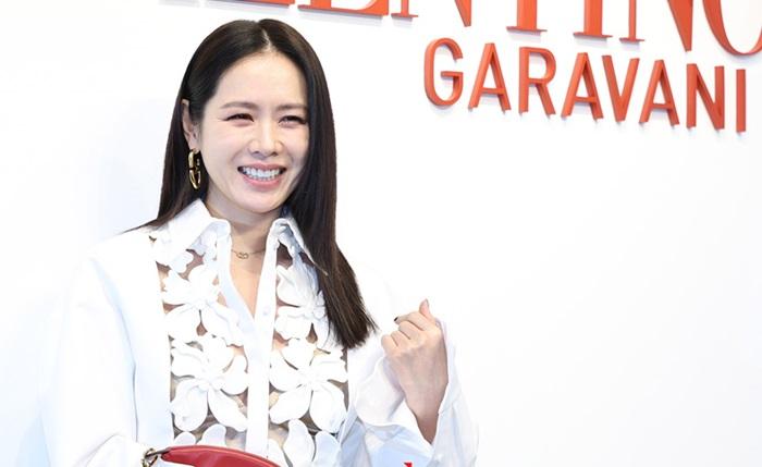 孫藝真6.2萬出席活動晒名牌