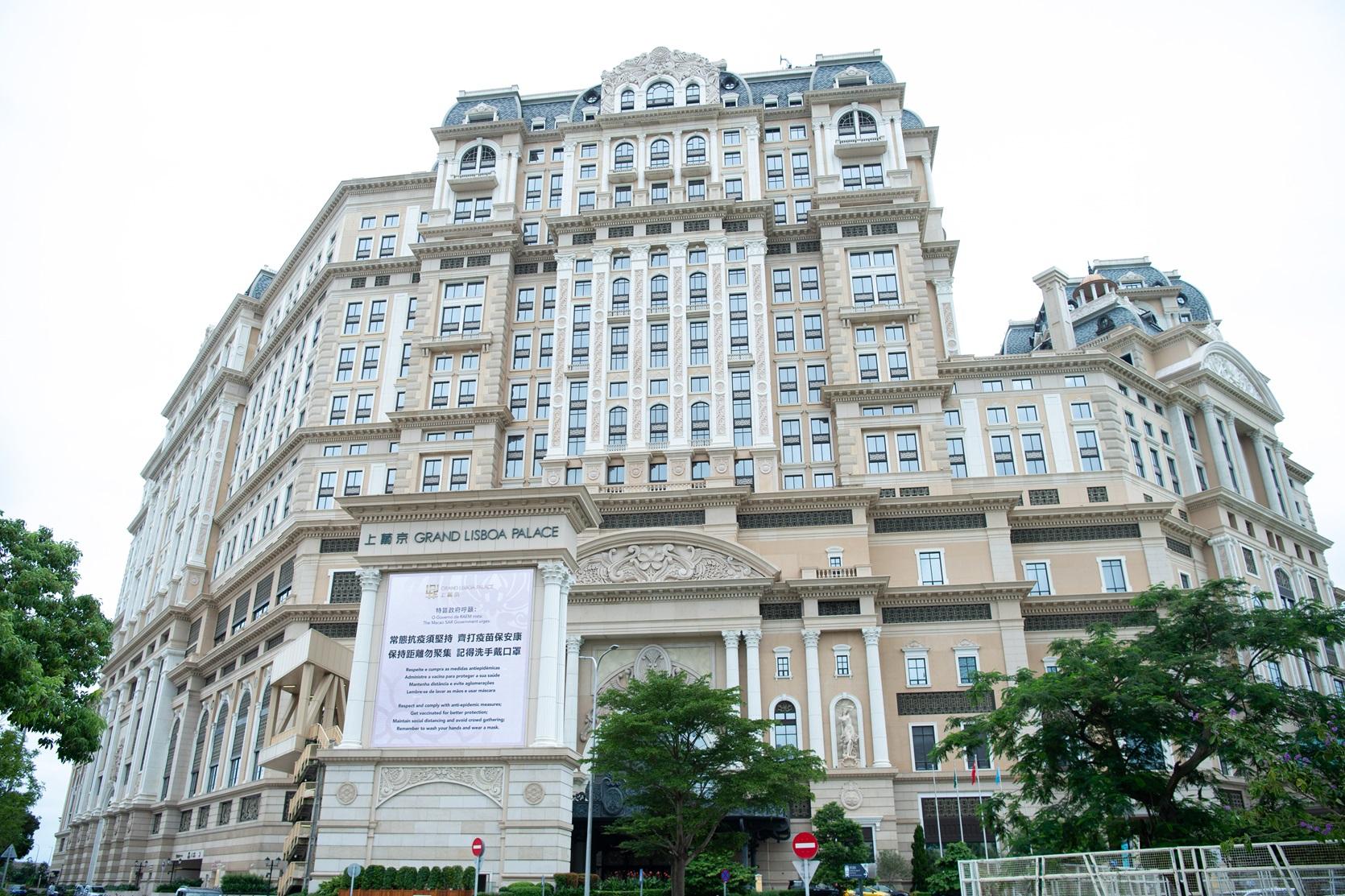 企業放榜｜澳博去年虧損收窄至20億 不派息