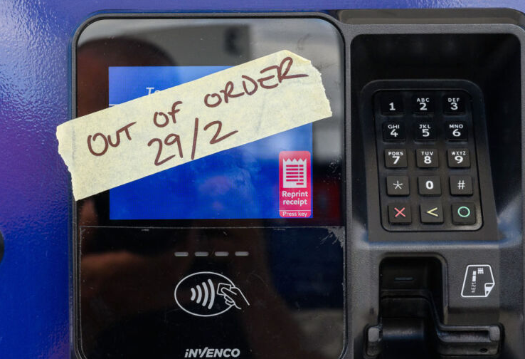 新西蘭全國油站網絡因支付系統無法處理「2月29日」致未能提供服務，最終油公司及系統供應商在搶修10小時後方解決問題。（網上圖片）