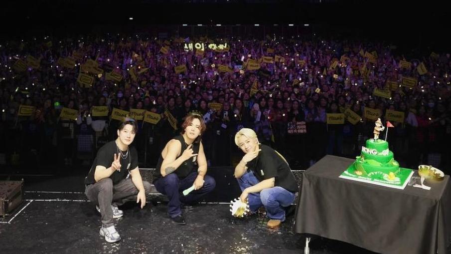 FTsland香港演唱會｜李洪基台上慶祝34歲 全場合唱生日歌