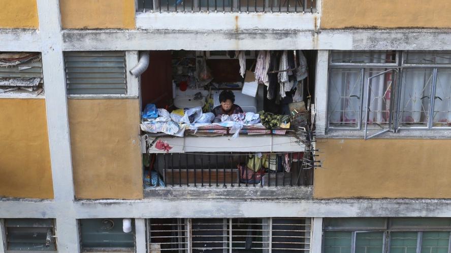 大坑西邨重建｜香港最後私營屋邨清拆 財爺港姐亦是老街坊