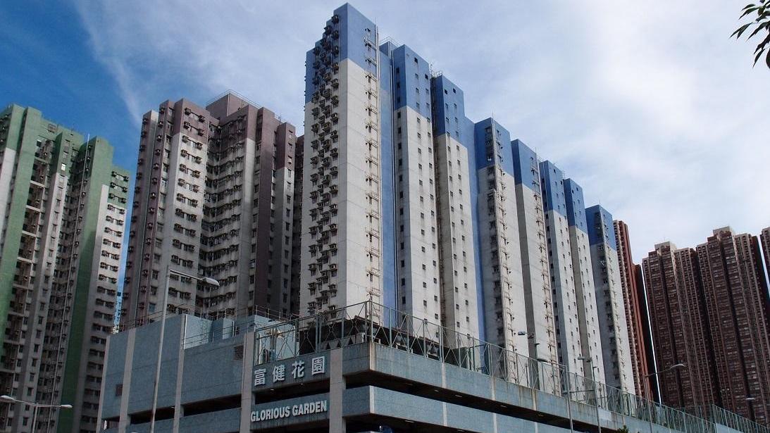 屯門居屋富健花園三房移民盤，獲區內綠表客承接，作價363萬元，屬市價成交。