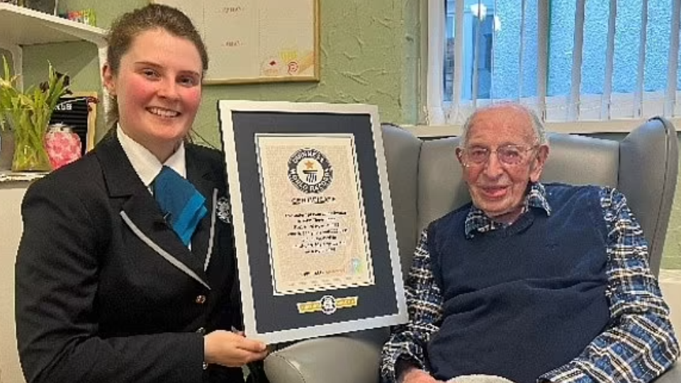 全球最長壽男人111歲 每周都食炸魚薯條 傳授長命秘訣