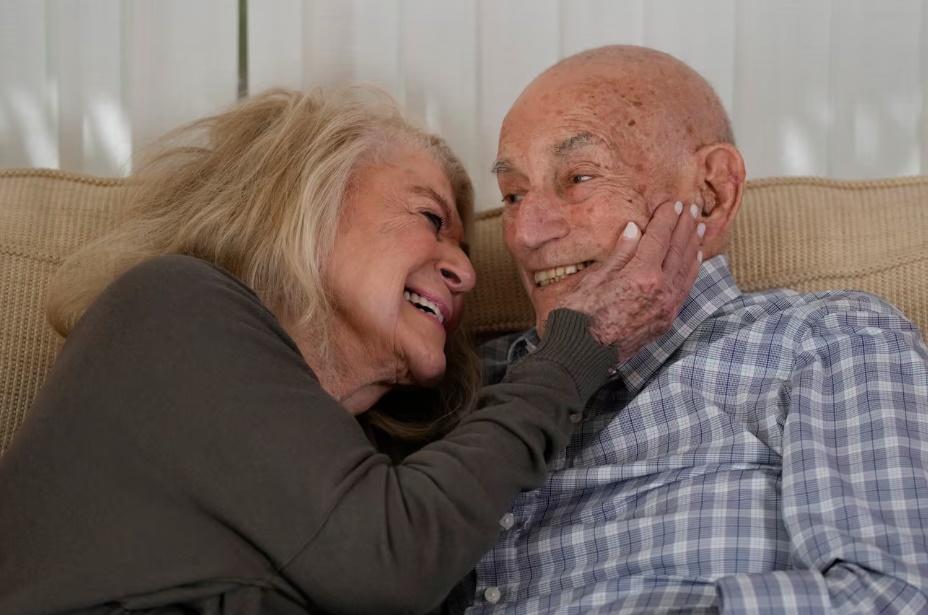 100歲二戰老兵，將於6月在法國迎娶96歲未婚妻。（網上圖片）