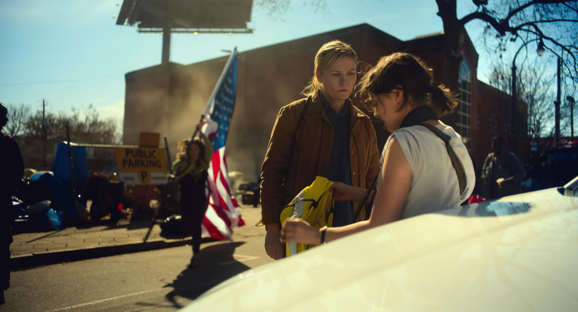 美帝崩裂，哪個最開心？