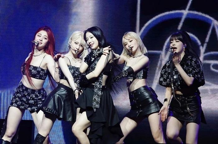 女團LE SSERAFIM美國音樂節登場 唱功差勁捱轟