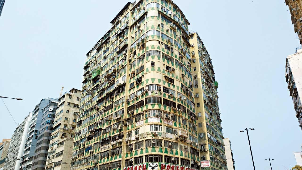 華豐大廈三級火6人仍危殆 疑煙蒂燒著天井膠袋肇禍