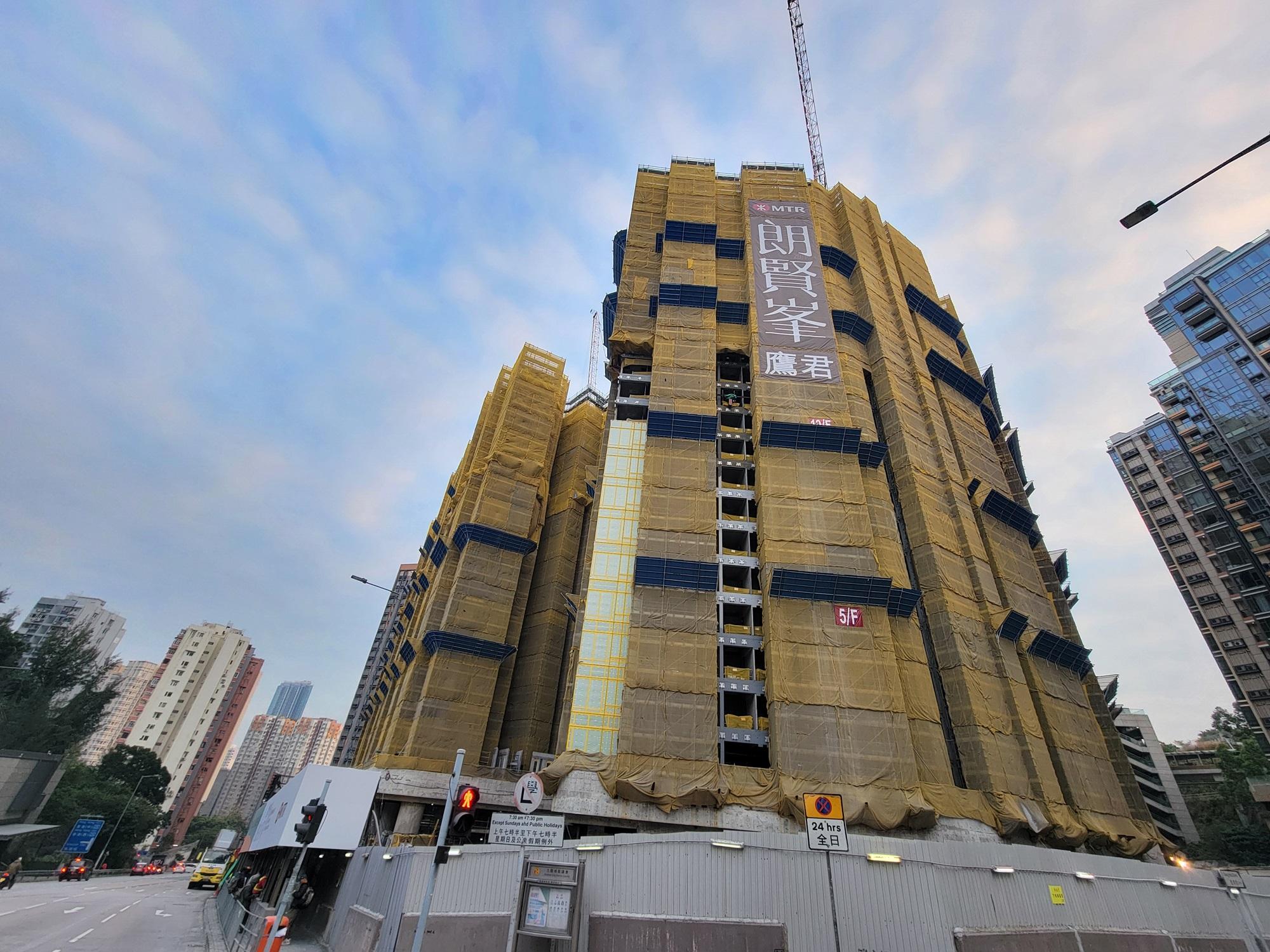 周末新盤成交升六成 朗賢峯首輪260伙沽清 另錄2宗過億成交｜一手市況