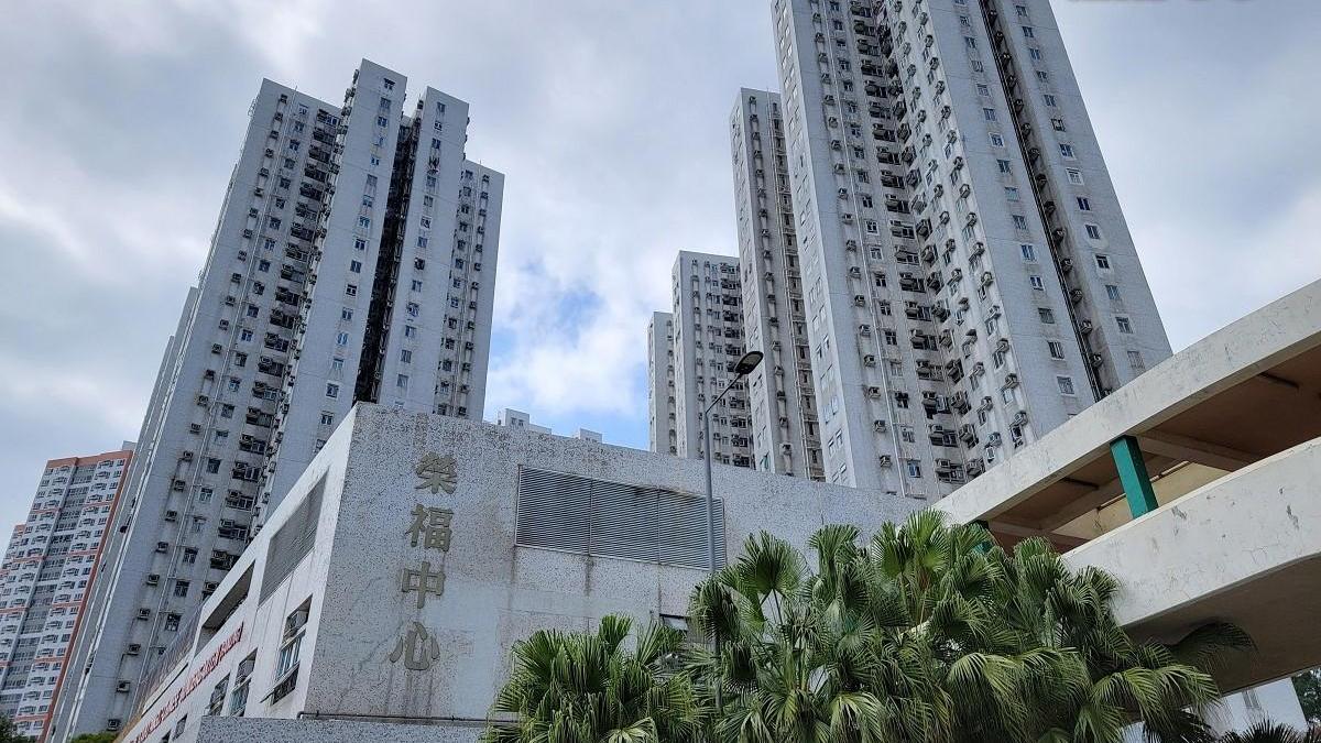 粉嶺居屋榮福中心本月暫錄約3宗買賣成交。