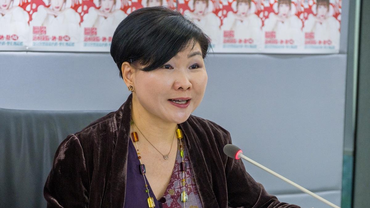 黃鳳嫺認為，本港的糧油食品或超市的市場有很大變化。(資料圖片／陳奕釗攝)