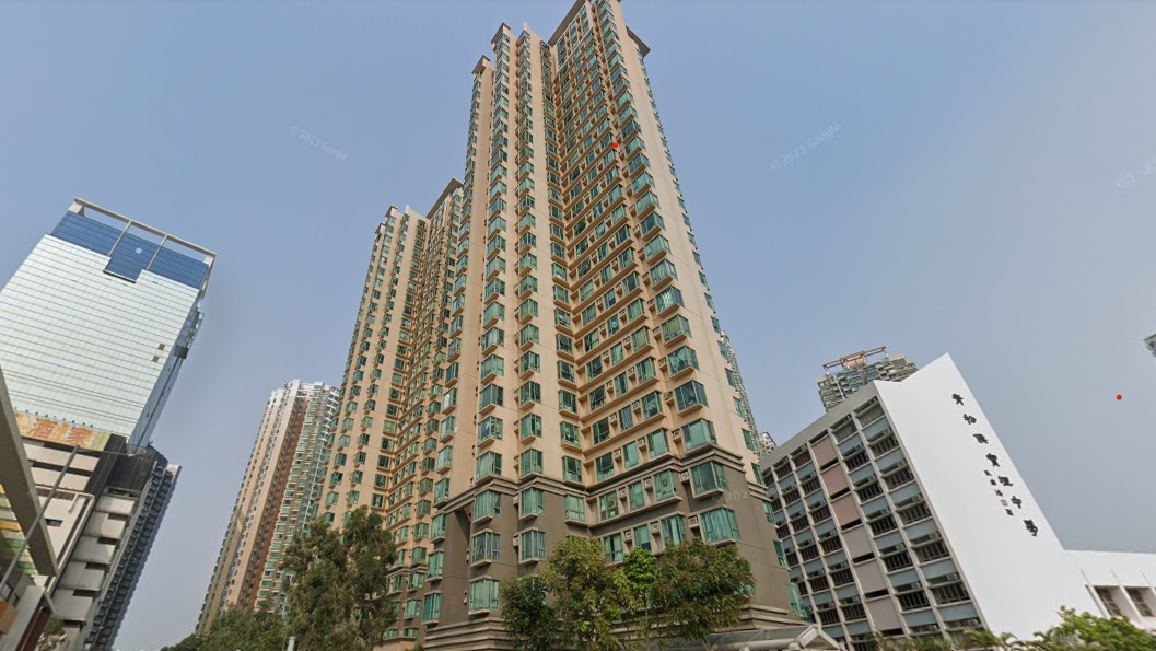 樓市撤辣後，內地客入市個案趨增，最新有屯門嘉悅半島兩房，獲內地家長客一炮過斥508萬元承接。