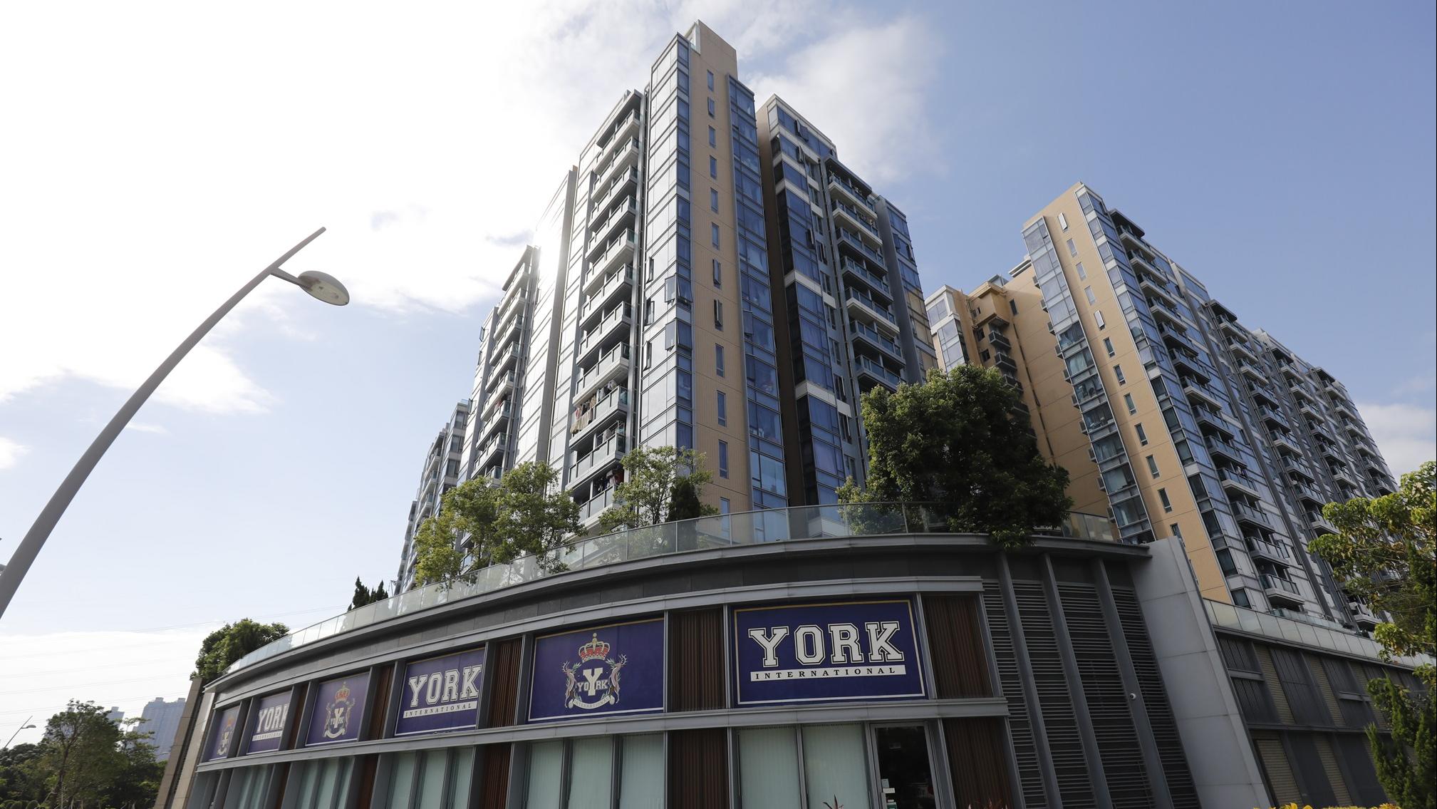 新婚專才見樓市向好即租轉買 710萬購元朗三房套 原業主8年帳輸8%｜二手蝕讓