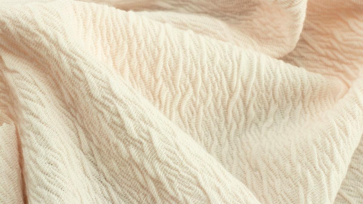 潮濕｜棉被防潮防霉去污漬　4個洗被技巧＋收納方法