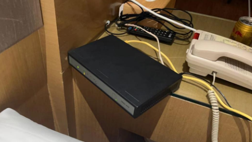 北上注意｜深圳酒店房藏神秘黑盒 驚揭邪惡用途