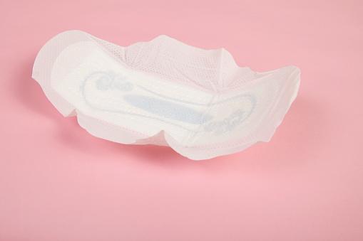 27歲女搭火車坐40小時無換M巾，結果下體含膿要入院。(資料圖片)