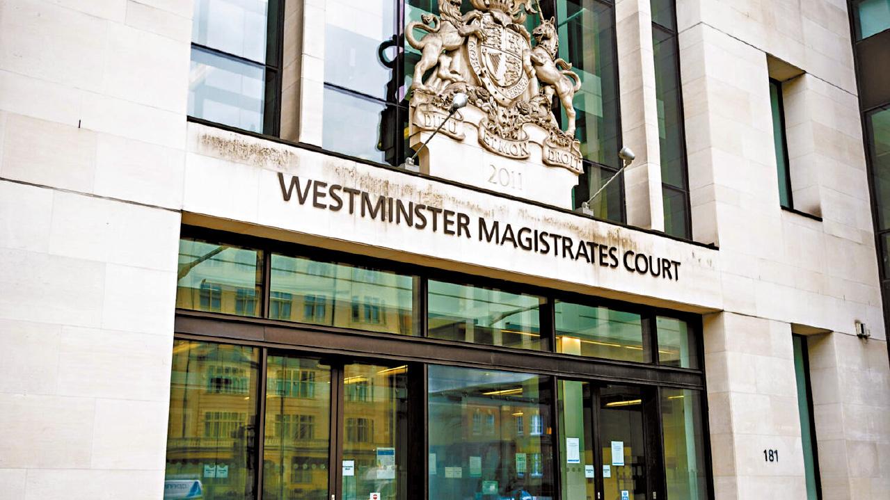 英警拘控3人 涉助香港情報機構及境外干預 一人為前警司 現任職香港駐倫敦經貿辦