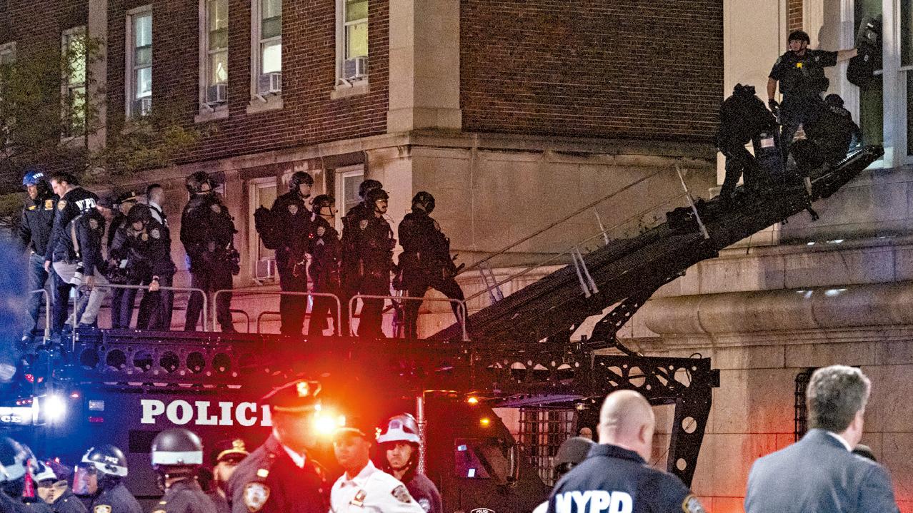 全國迄今逾千人被捕 美警開入哥大清場