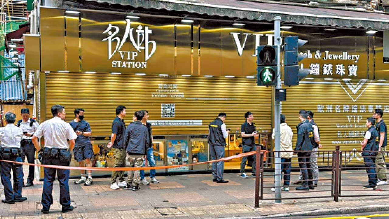尖沙咀鬧市再現劫案 5南亞漢持械闖入錶行 埋伏警擎槍一網成擒