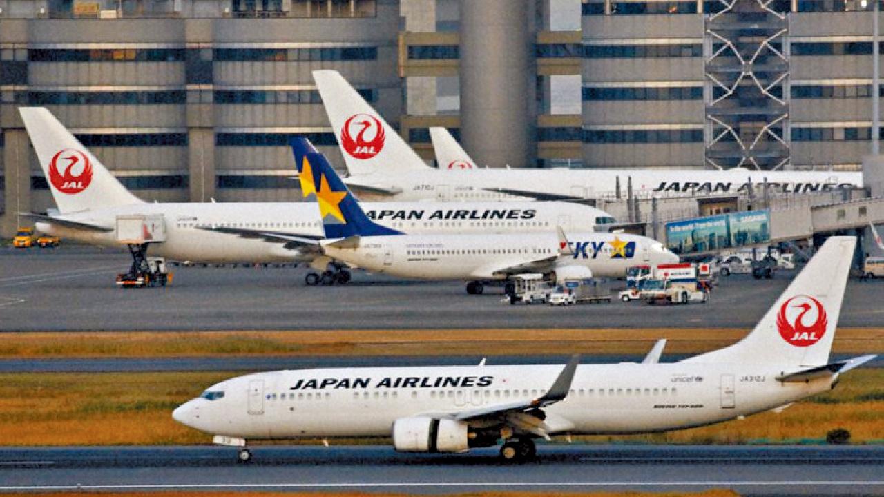 無聽指示停下 另一機急煞 日航福岡機場起飛險撞機