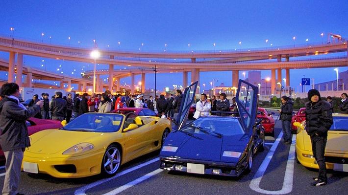 大黑停車場是日本愛車人士的勝地。(網上圖片)