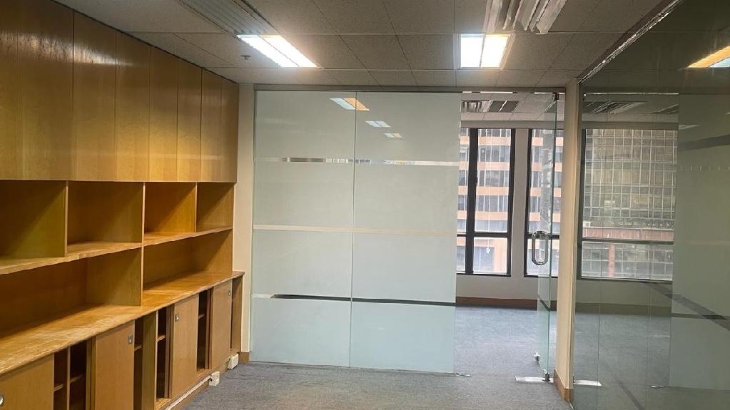 半島中心中層戶放售 意向價1232萬 同時放租(有圖)｜商廈市況