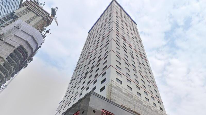 德祥地產以2.6億元沽售中環美國銀行中心30樓全層及連4個車位，並售後租回，每月租金涉約65萬元。(資料圖片)