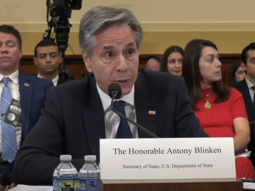 布林肯回應，樂於檢視金映玉的制裁名單，強調正通盤考慮採取所需行動，包括制裁破壞香港基本自治的個人。(影片截圖)