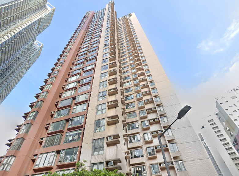 西半山上環荷李活華庭，最新錄兩房長情業主沽貨大賺成交個案。