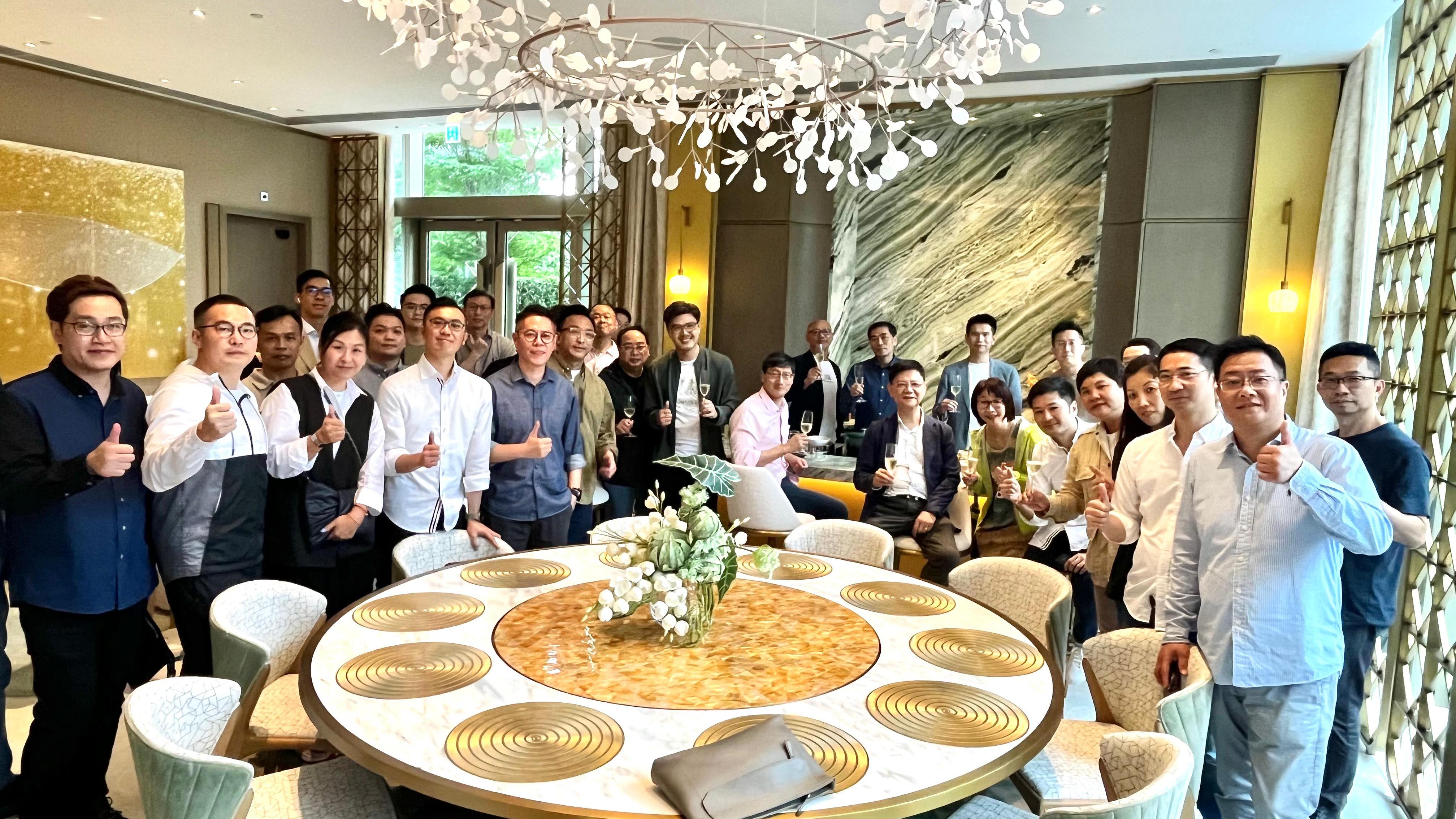 MIAMI QUAY已屆現樓料展新攻勢 發展商親自帶領代理實地參觀｜啟德新盤