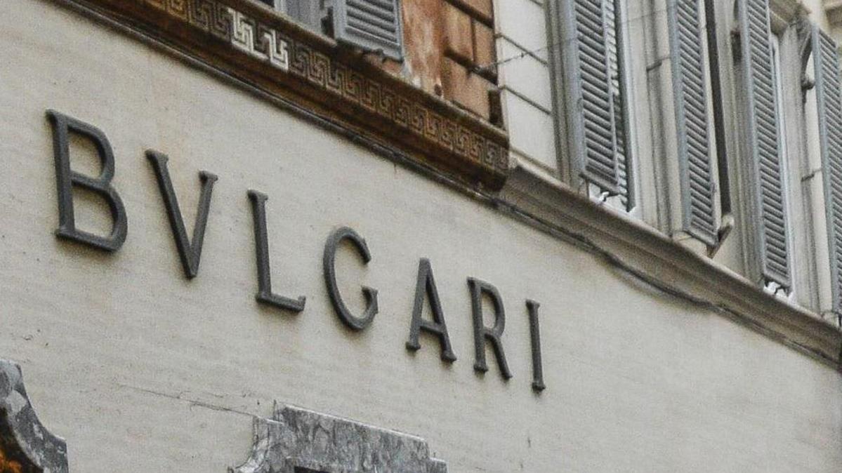 BVLGARI僅11分鐘被盜420萬元珠寶，匪徒如電影偱下水道逃脫。(網上圖片)