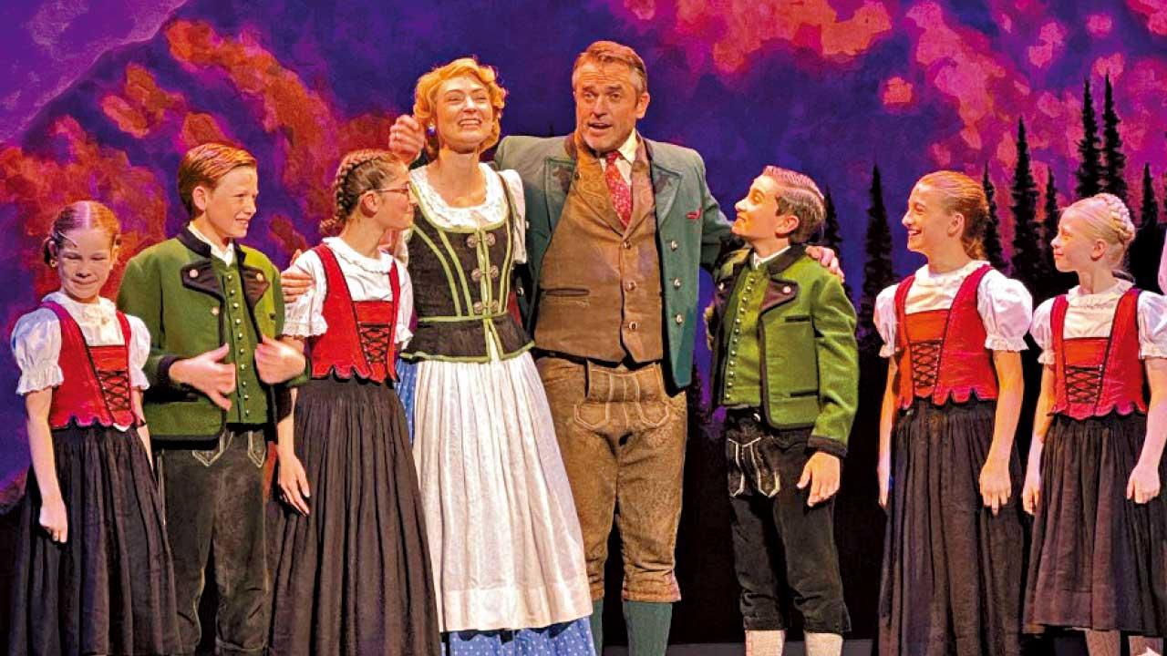 仙樂飄飄處處聞