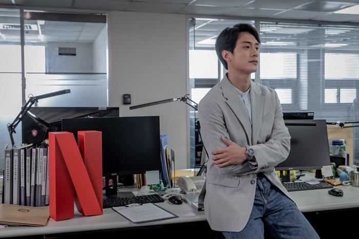 NETFLIX影集｜劉俊謙推理劇演基金會創辦人 陽光表面藏陰暗
