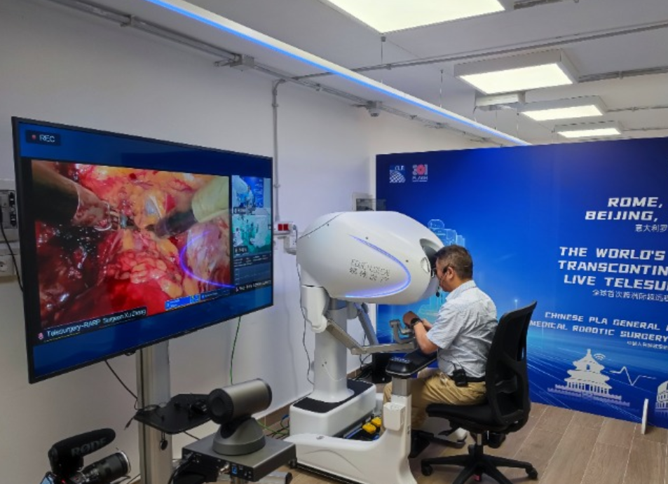  超遠程手術現場。（人民網）