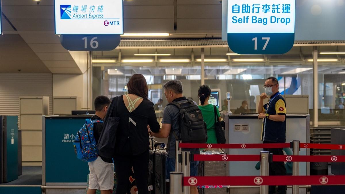 九龍站每日早上6時至下午3時提供市區預辦登機服務。(資料圖片／林靄怡攝)