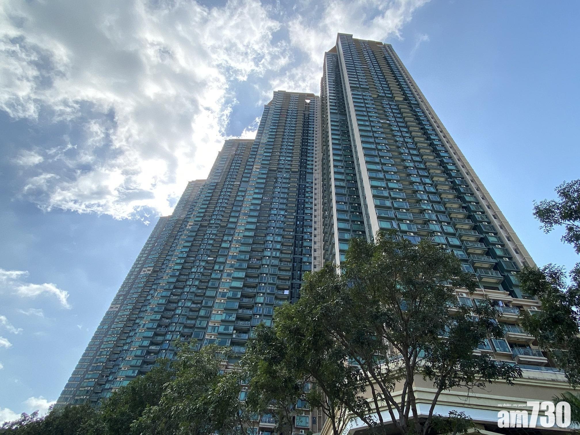 東涌映灣園本月暫錄約10宗二手成交，最新平均實用呎價報約1萬元水平。