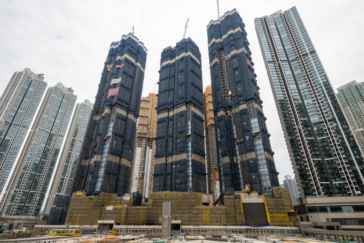 調整新計法後，借款人尚有多少按揭餘額及負債，是影響資產淨值的重要因素。(資料圖片)