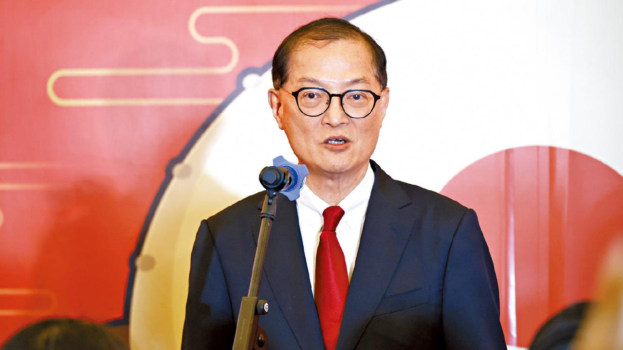 盧寵茂盼學生作更好準備 牙醫修例通過 增1年實習