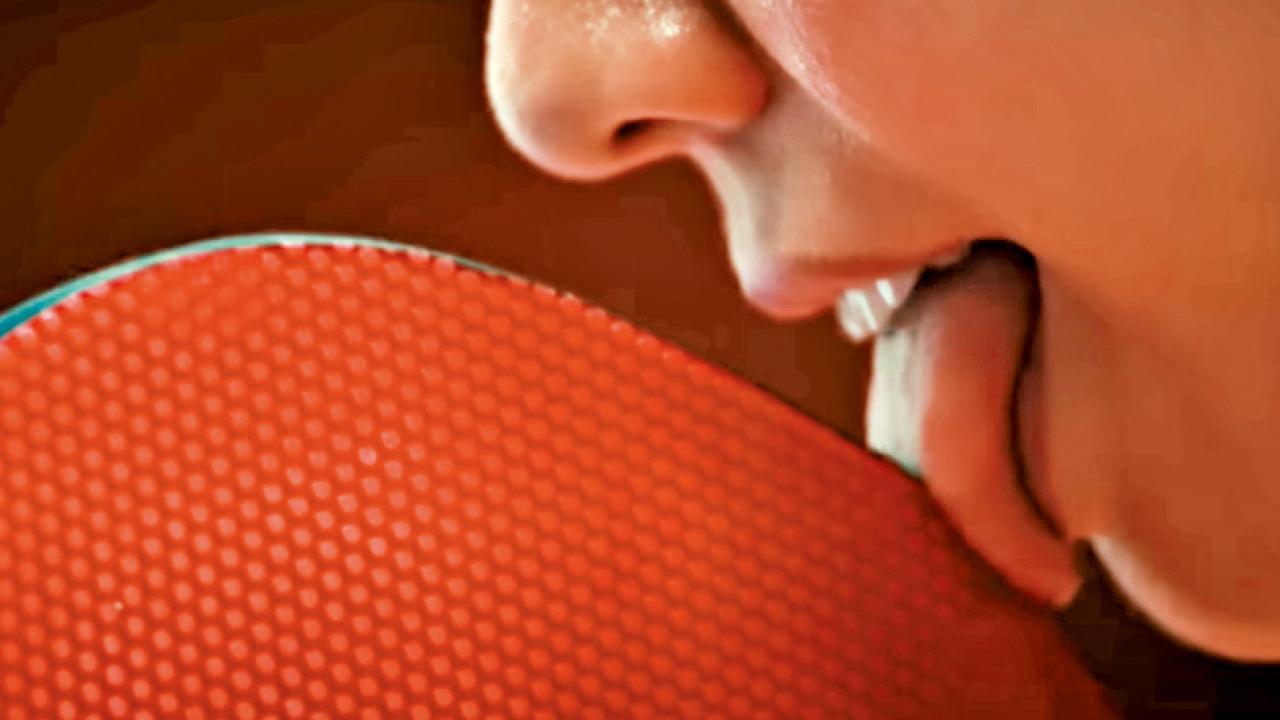  迎接巴黎奧運 Nike廣告舔乒乓球拍惹劣評