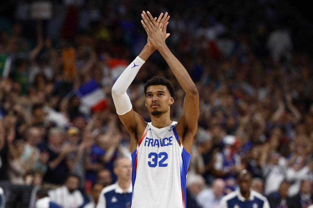 雲班耶馬帶領法國隊首戰輕取巴西。(路透社)