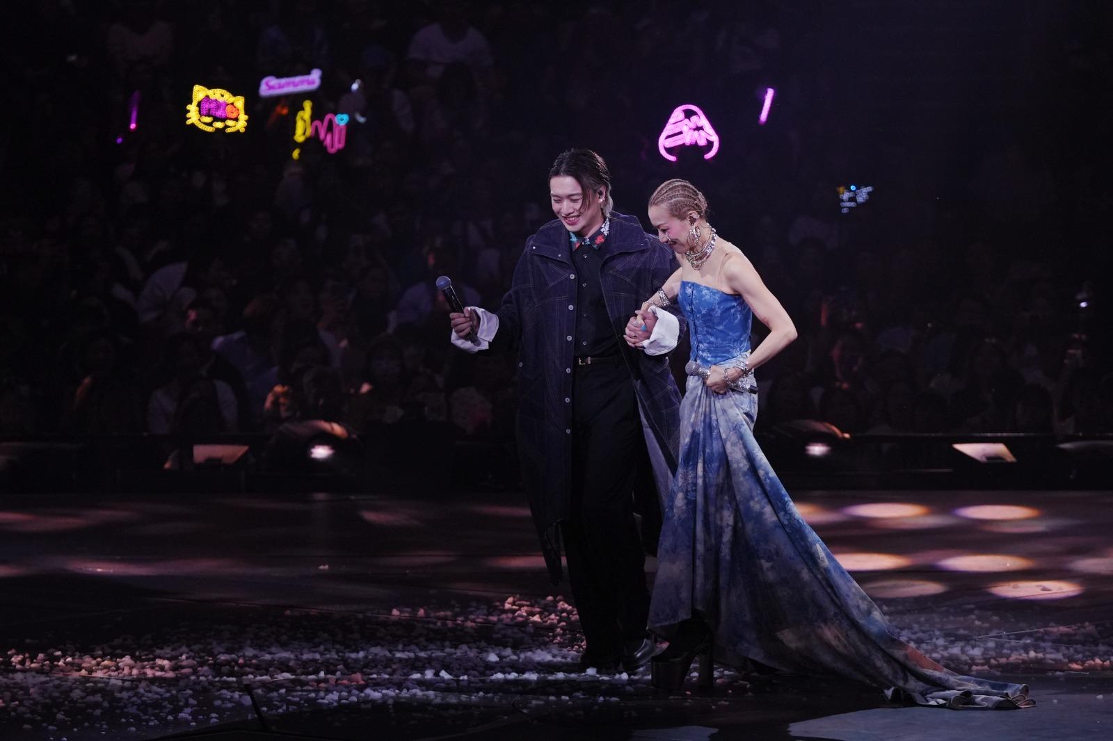 Sammi演唱會｜Jer柳應廷自製迷你盲盒扭蛋機 拖鄭秀文唱《不要驚動愛情》