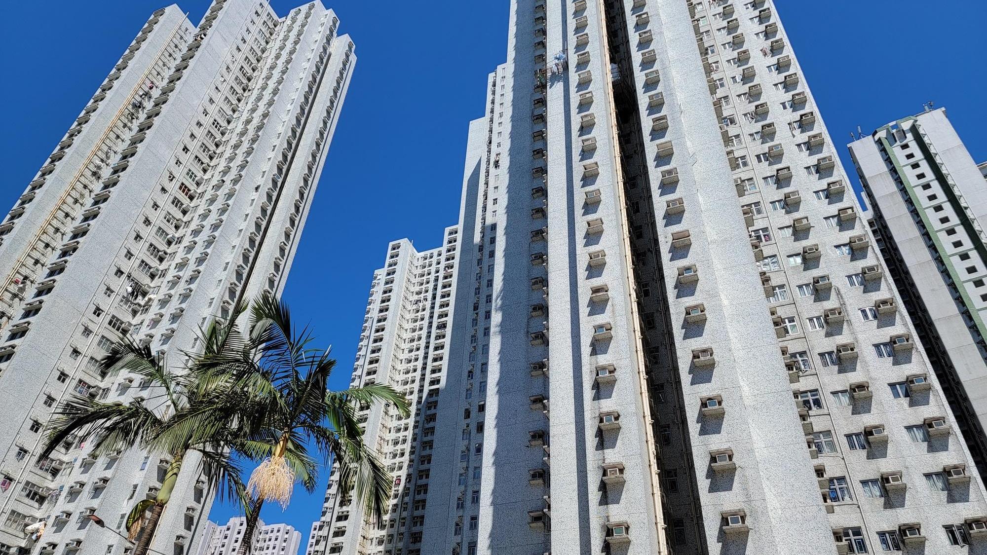 小西灣富怡花園高層兩房海景戶，以綠表價305萬元沽出，原業主帳面獲利144萬元離場。