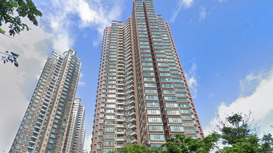 上水單幢物業御景峰兩房單位，一手業主以每月1.3萬元將單位租出，回報高見6.6厘。