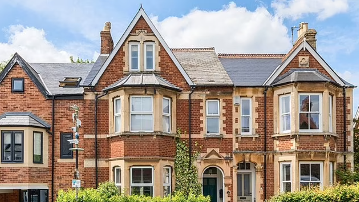 移民英國｜英國樓價20地區走勢 一區年內升逾一成 一區竟大跌22%