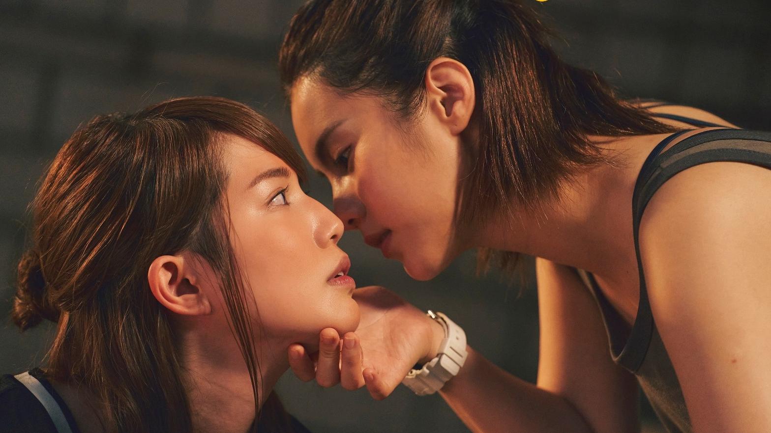 蘇皓兒拍《同居少女諸事卜》顛覆女神形象 鄧月平演同性親密鏡頭面紅耳熱