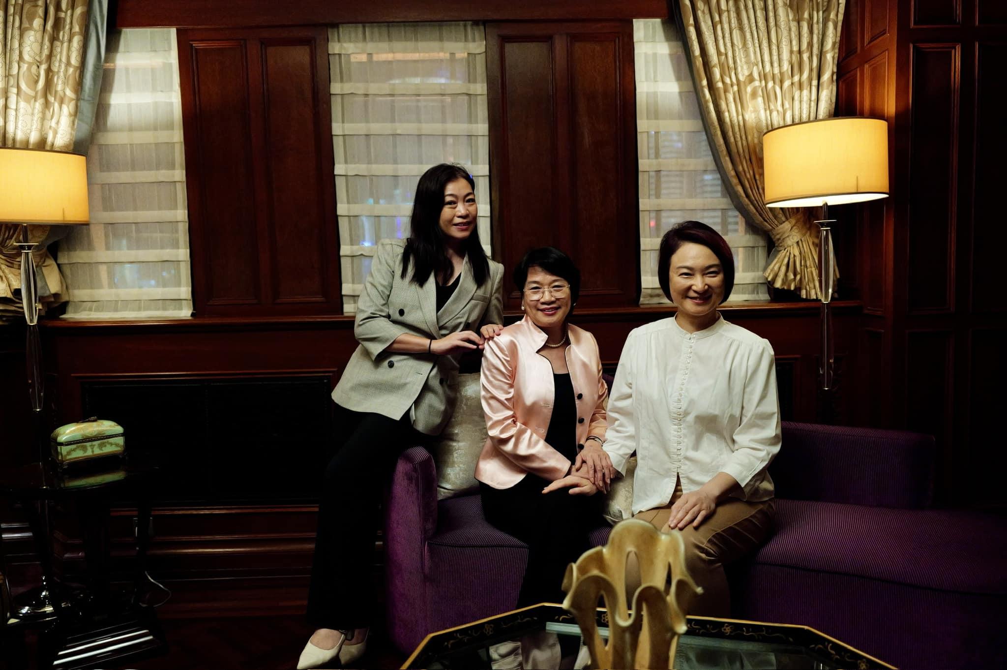 Ray Online｜議員參觀《繁花》拍攝地和平飯店　梁美芬叫大家猜總統套房有多貴