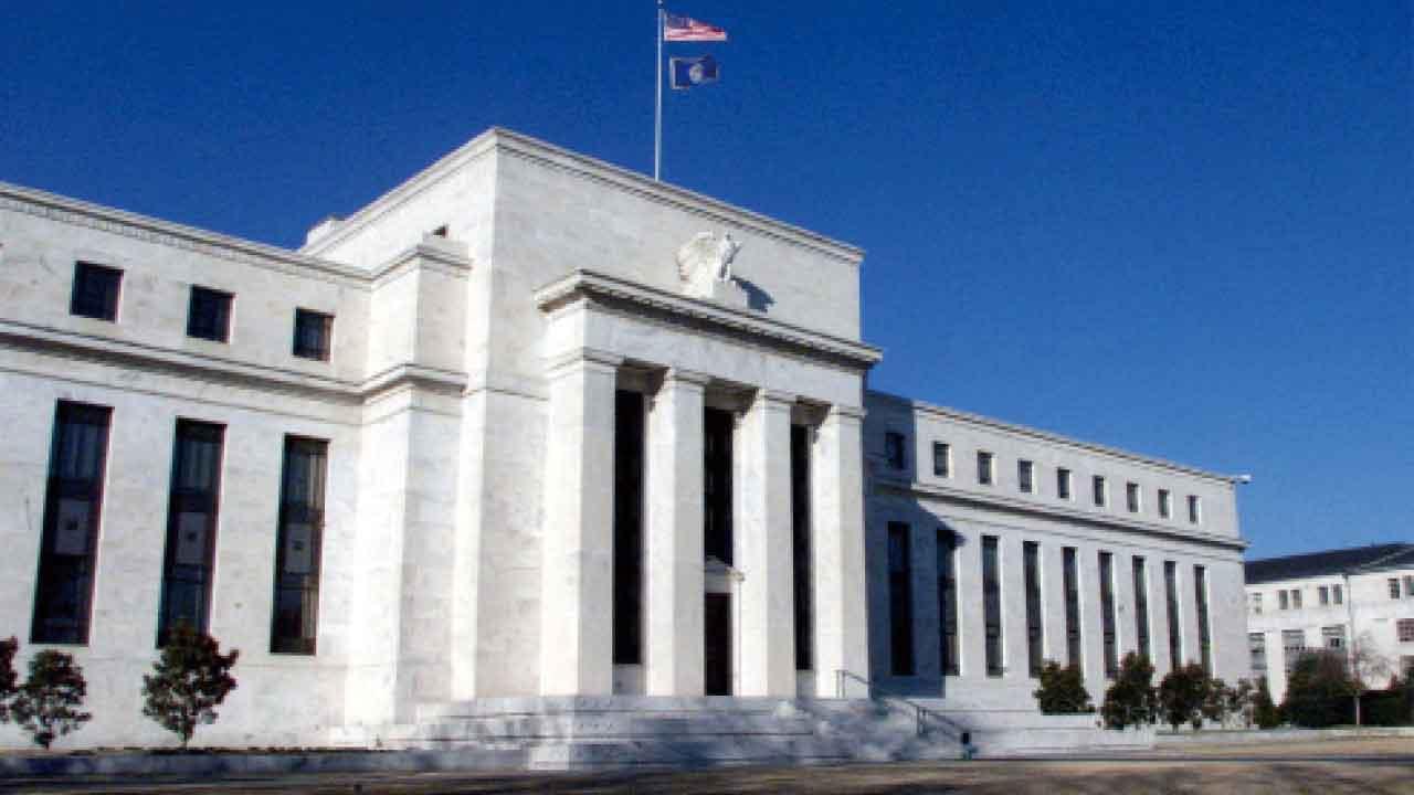 美國利率曲線倒掛非衰退信號